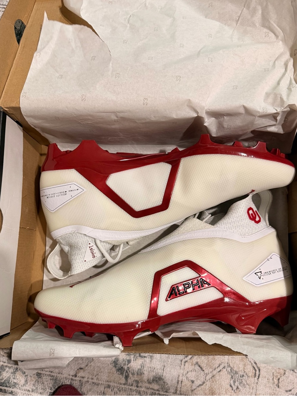 Oklahoma Sooners player issued Football Cleats in White and Red